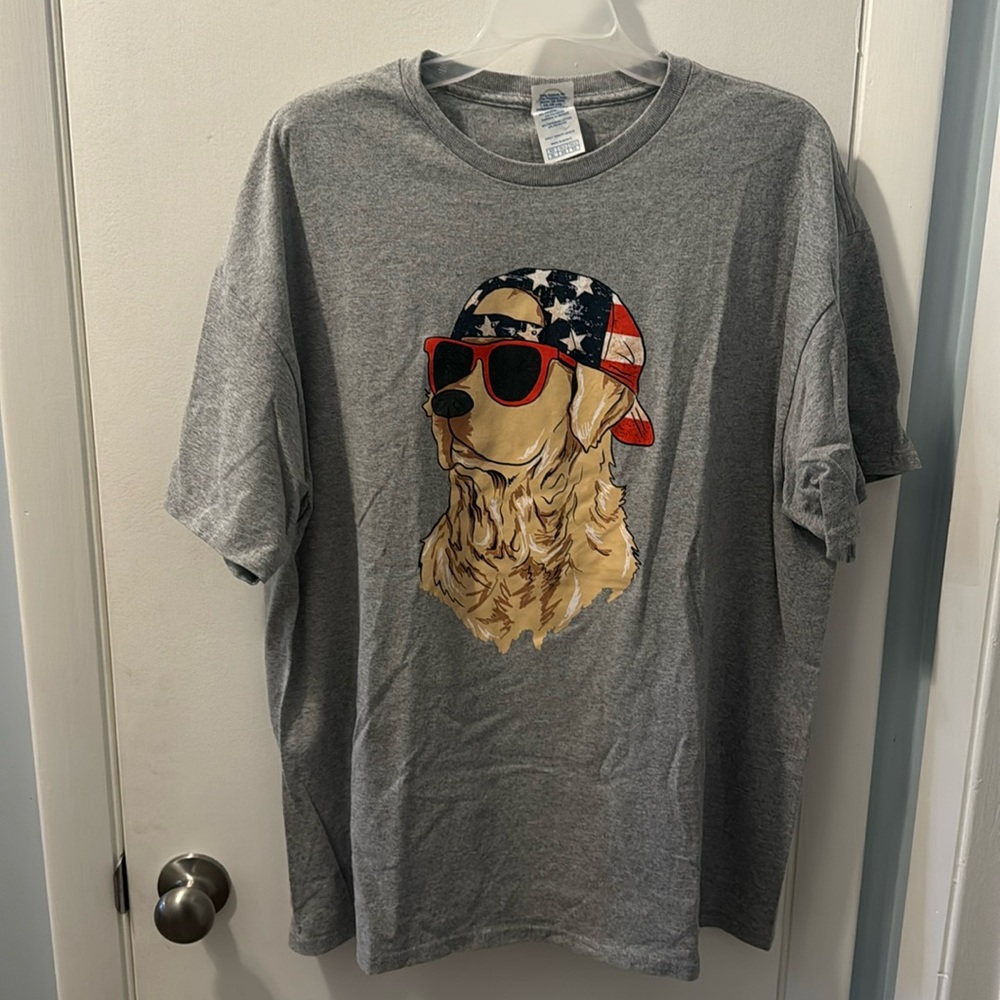 Super Cute Patriotic Lab Tee. Size XL